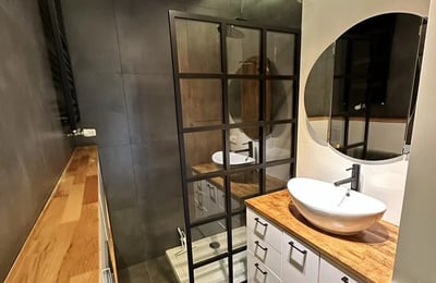 Аренда современной меблированной 2-комнатной квартиры 37 м², Гжегужки, Краков, Польша